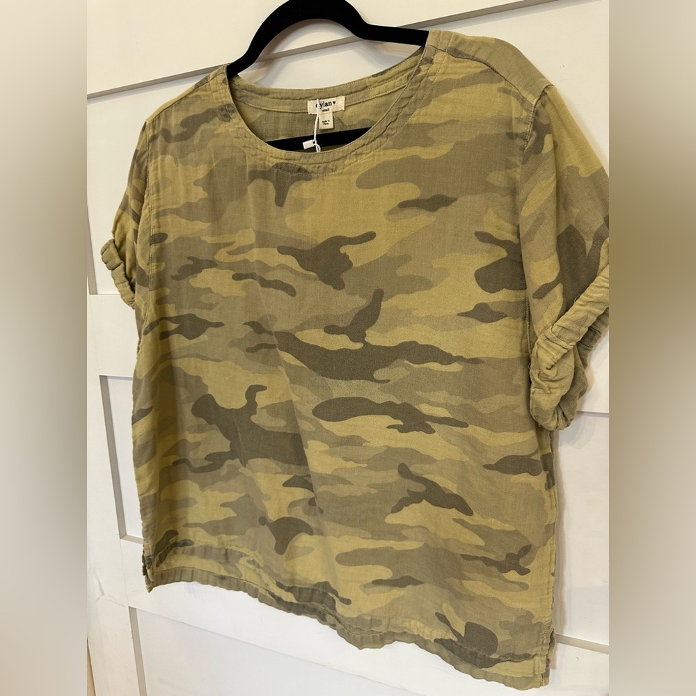 Dylan camo boxy top size small cotton gauze women’s